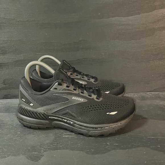 Brooks Adrenaline GTS 23 Women’s Size 7 Black Running Shoes 1203811B020 - Picture 1 of 8